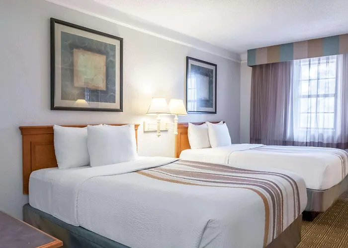 La Quinta Inn By Wyndham New Orleans West Bank / Gretna