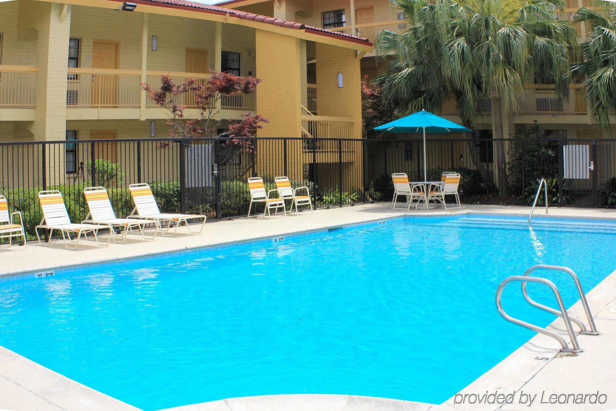 Hotel La Quinta By Wyndham New Orleans West Bank /